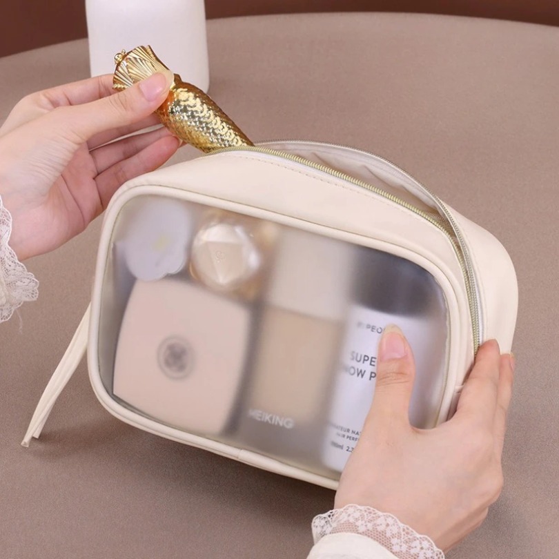 Semi-transparent Luxury Makeup - Luxury Skincare Set ulasan dan harga